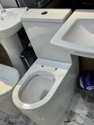 Aqua Water Closet (Soft Close)