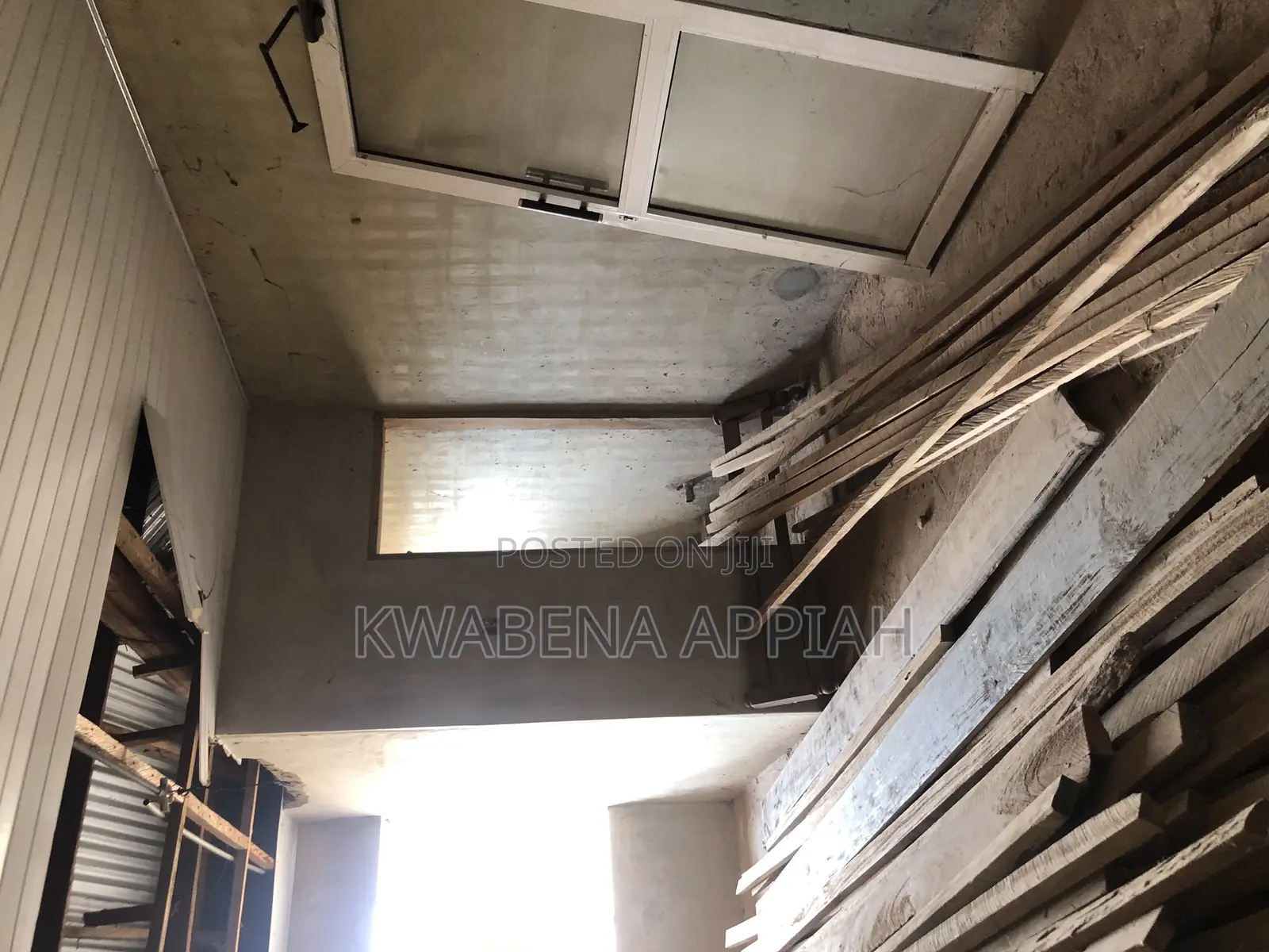 7bdrm House in Mark Estate At, Kumasi Metropolitan for sale