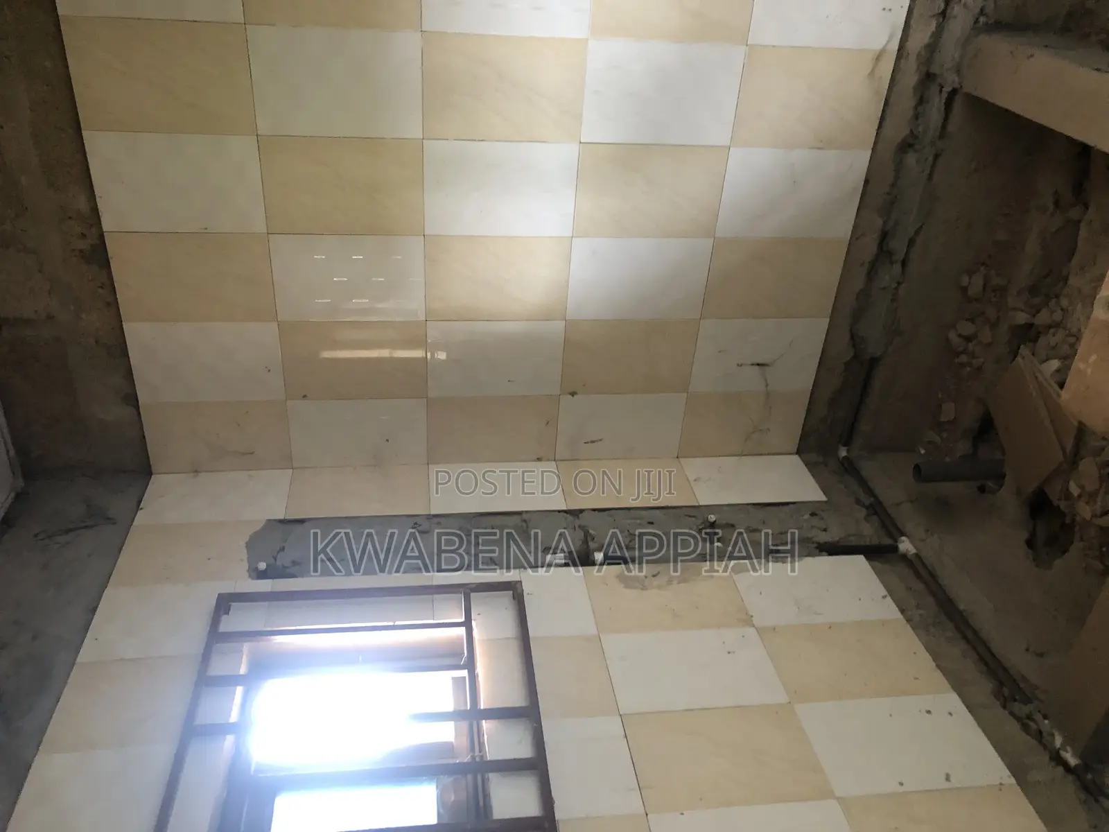 7bdrm House in Mark Estate At, Kumasi Metropolitan for sale