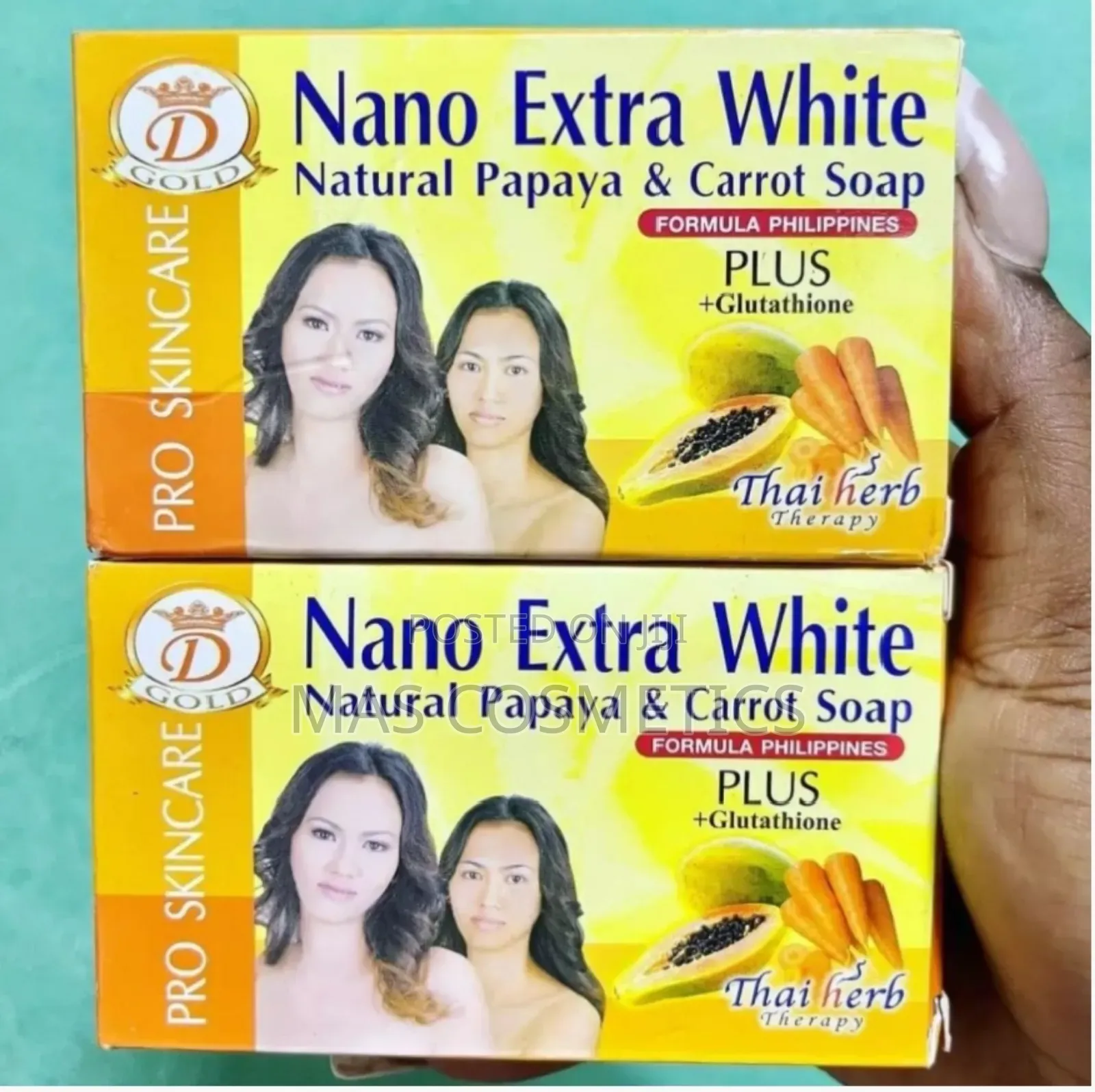 Nano Extra White Natural Papaya Carrot Soap