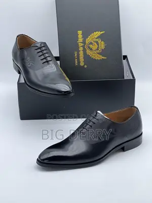 Men’S Laced Executives