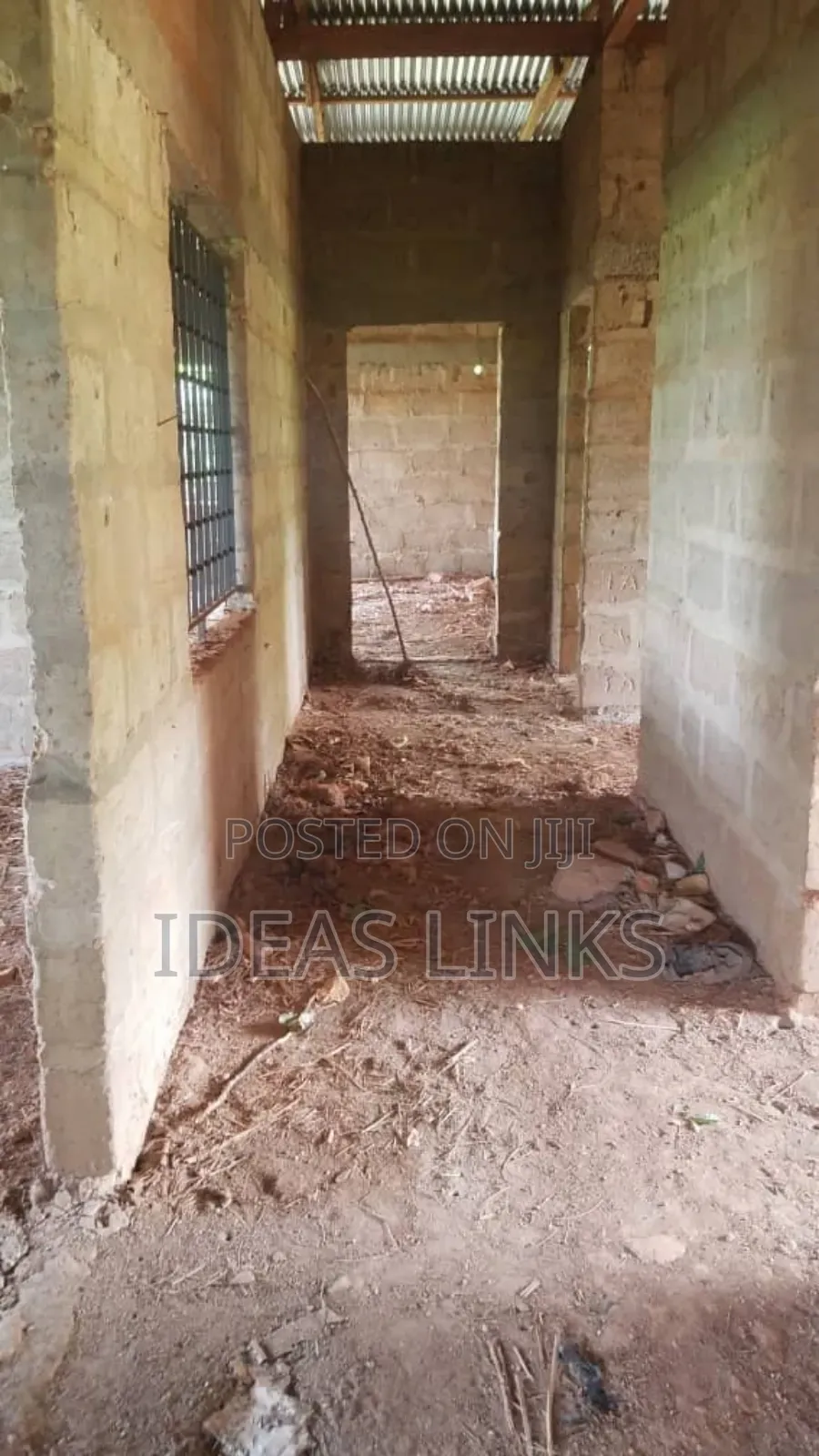 4bdrm Apartment in Ideas Link &, Atwima Kwanwoma for sale