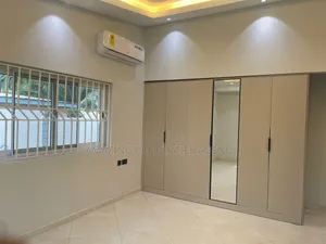 4bdrm House in East Legon for rent