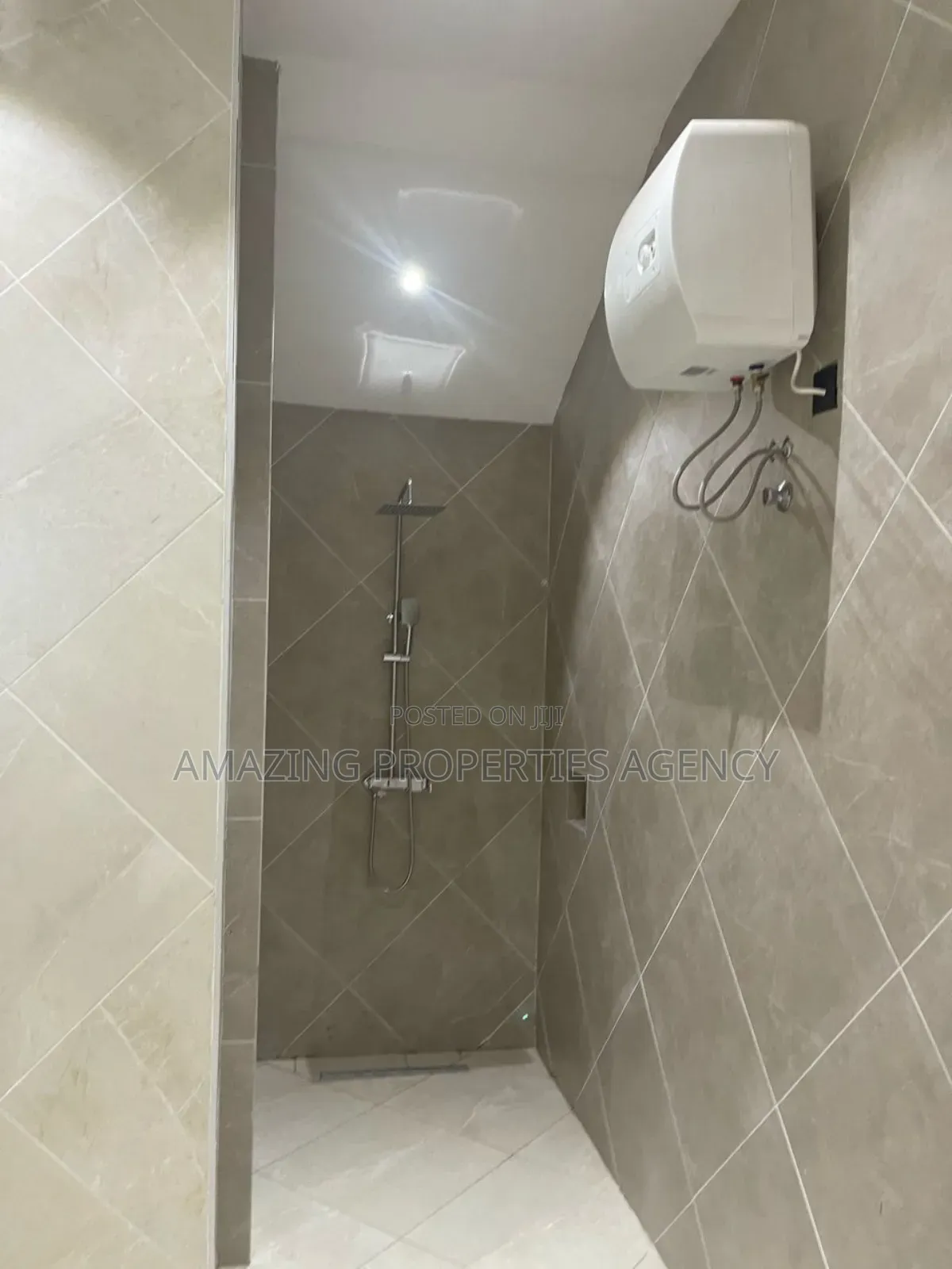 4bdrm House in East Legon for rent