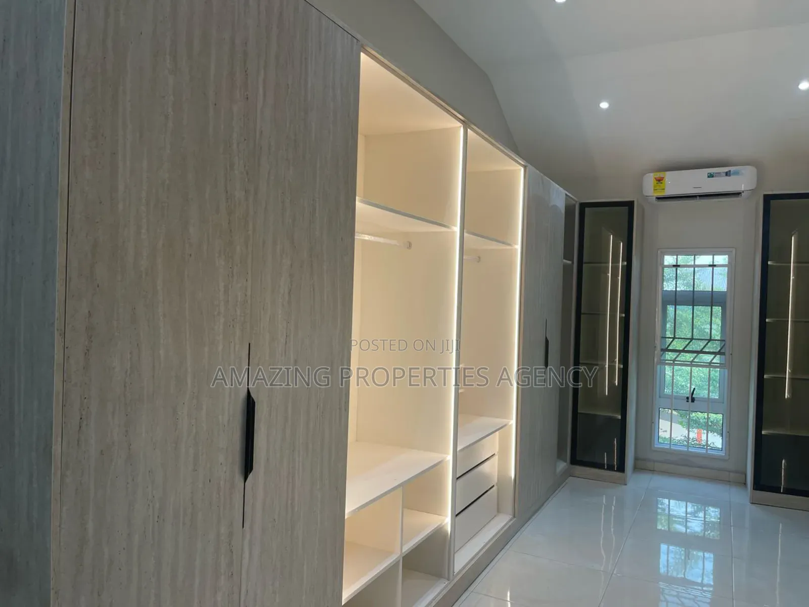 4bdrm House in East Legon for rent