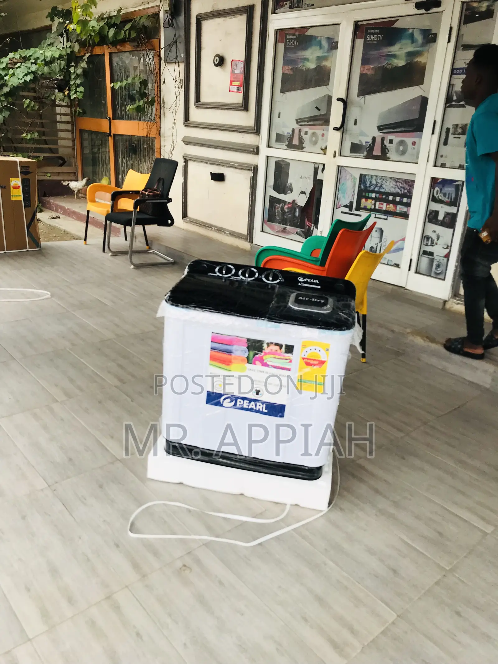 Shop Wonderful Pearl 7kg Semi-Automatic Washing Machine.