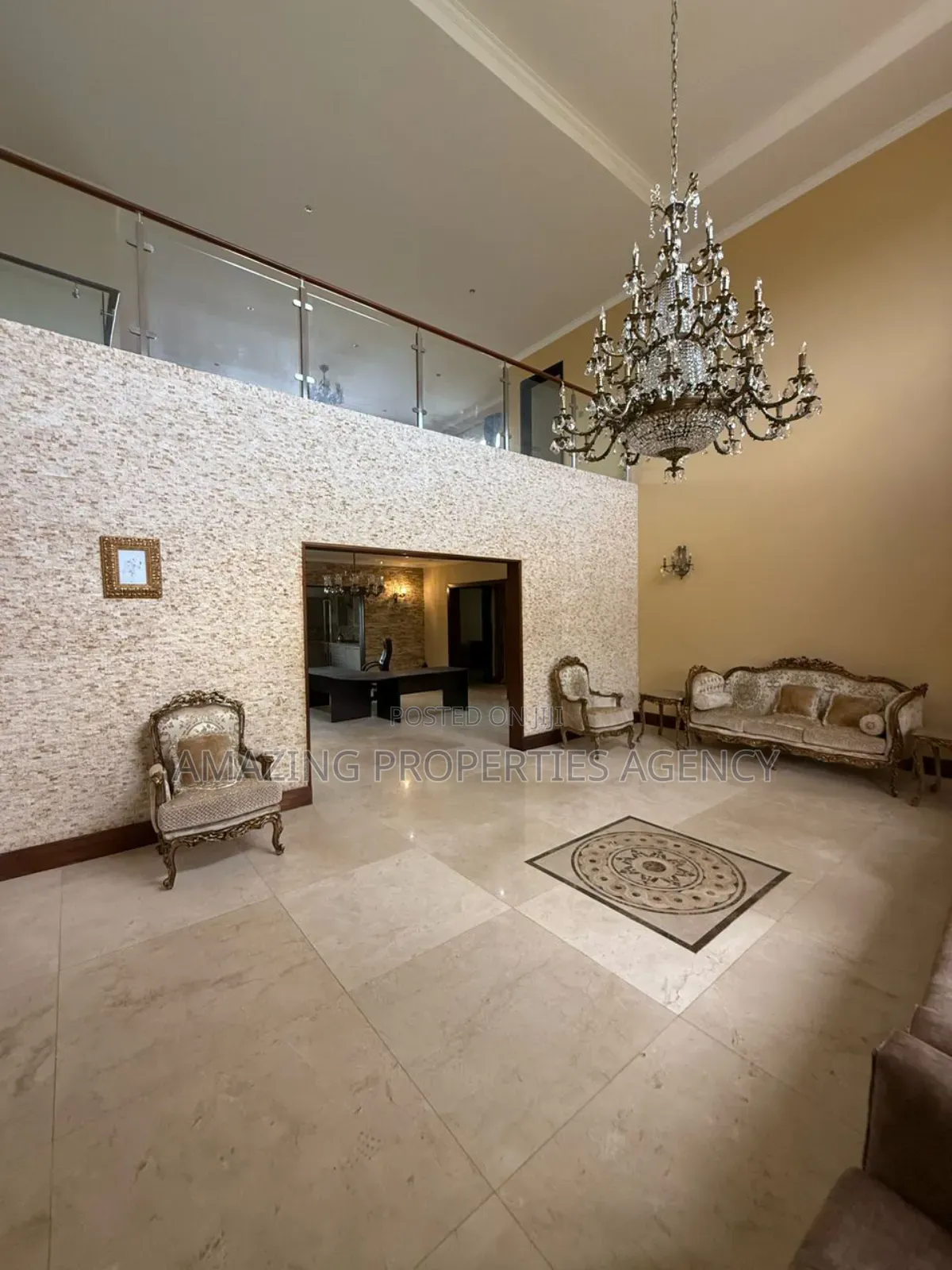 4bdrm House in Airport Residential Area for rent