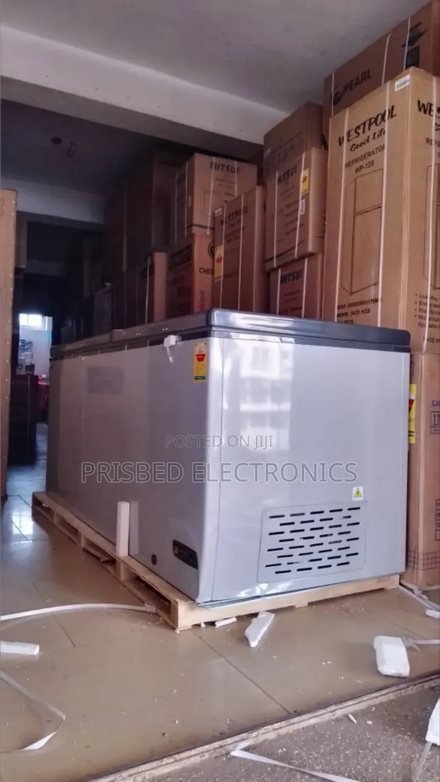 Bruhm Durable Commercial Deep Freezer 867 Litres