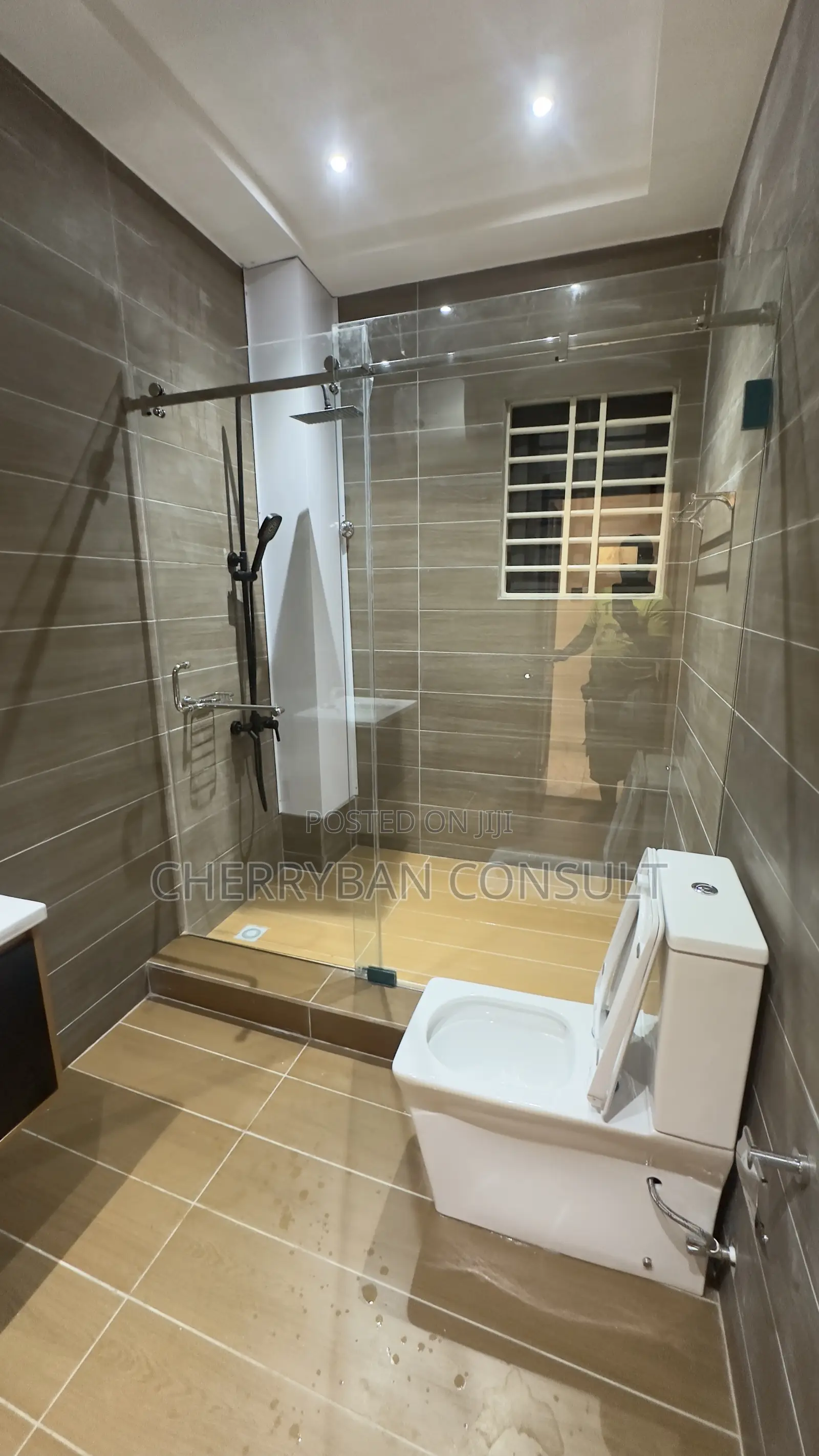 3bdrm Apartment in Cherryban Villa 1, New Market for rent