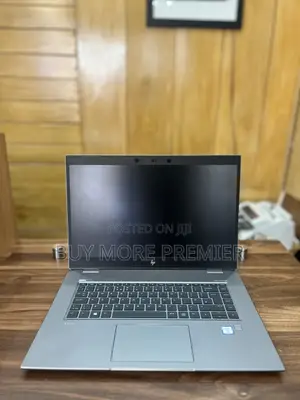 Laptop HP ZBook Studio G5 32GB Intel Xeon SSD 512GB