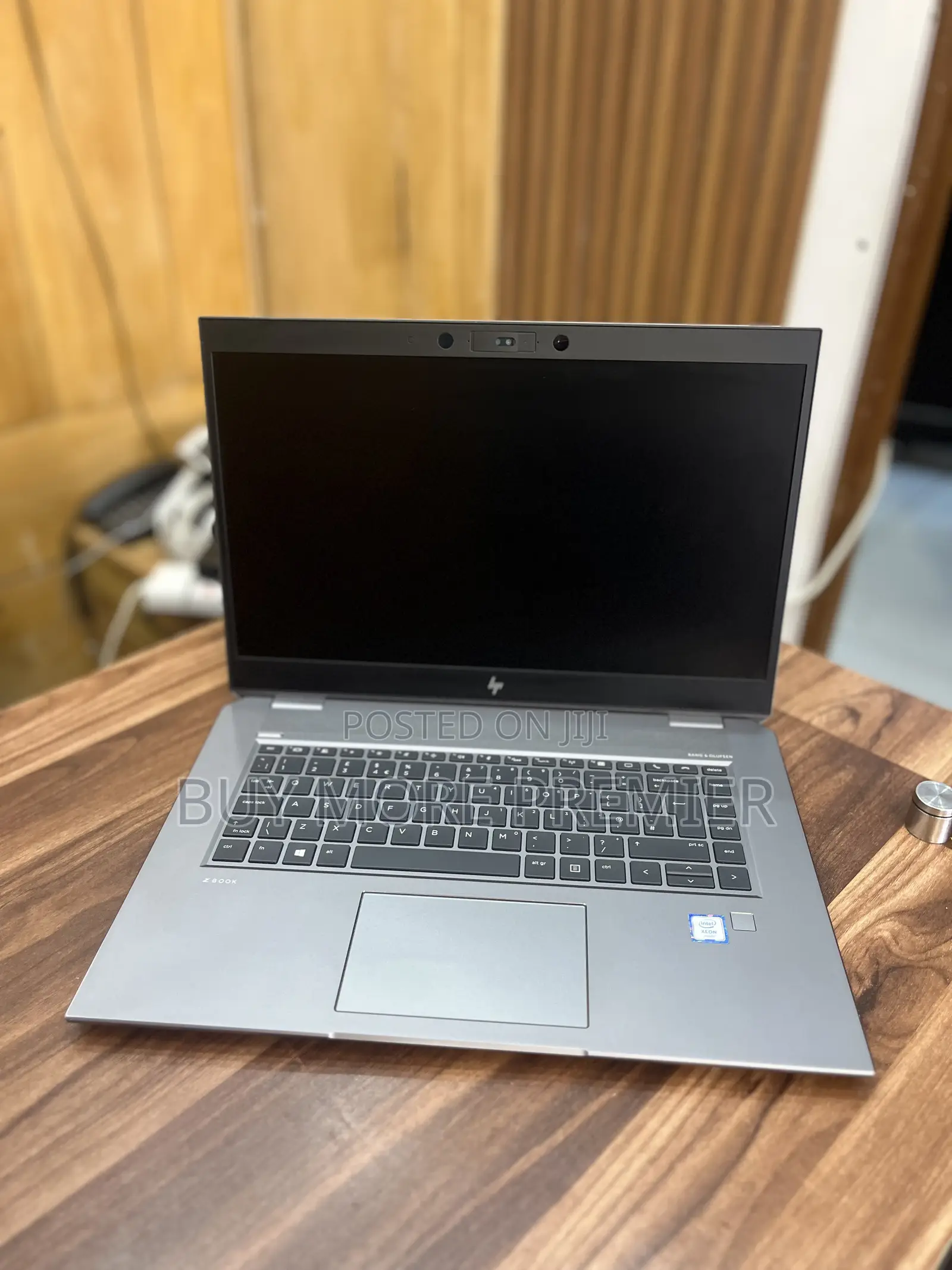 Laptop HP ZBook Studio G5 32GB Intel Xeon SSD 512GB