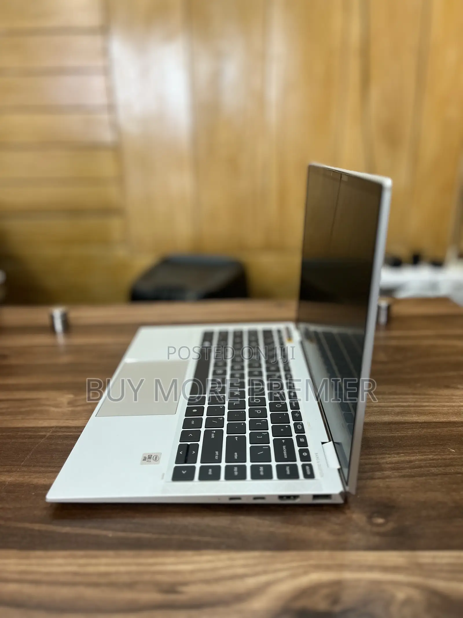 Laptop HP EliteBook x360 1040 G7 16GB Intel Core i7 SSD 512GB