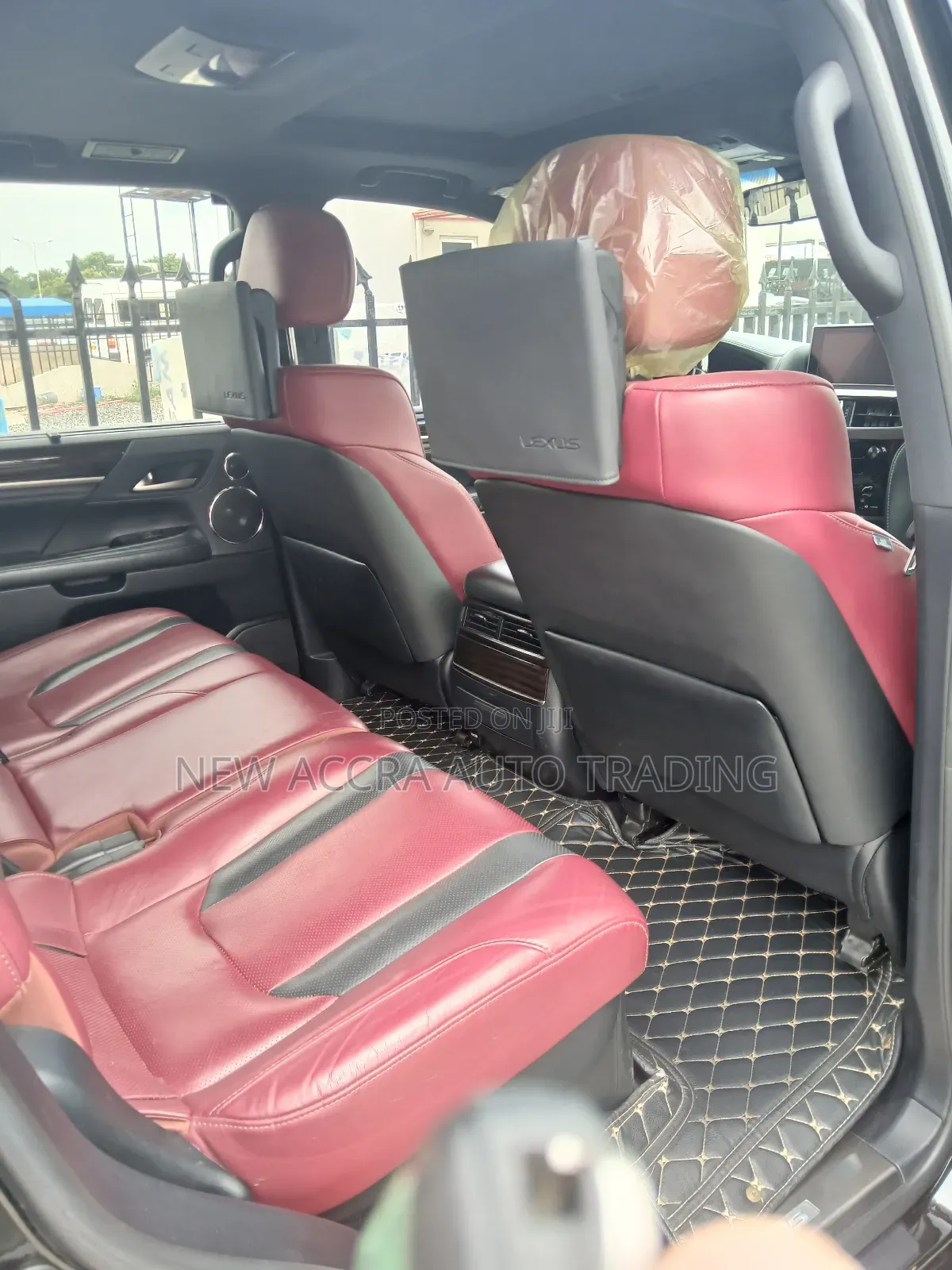 Lexus LX 570 (5 seats) AWD 2018 Black
