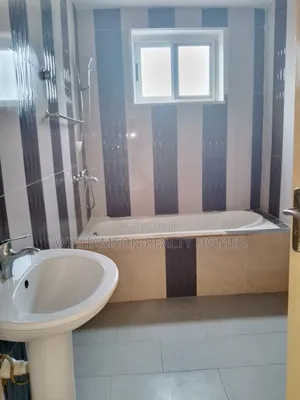3bdrm Apartment in Community 18 Area, Spintex for rent