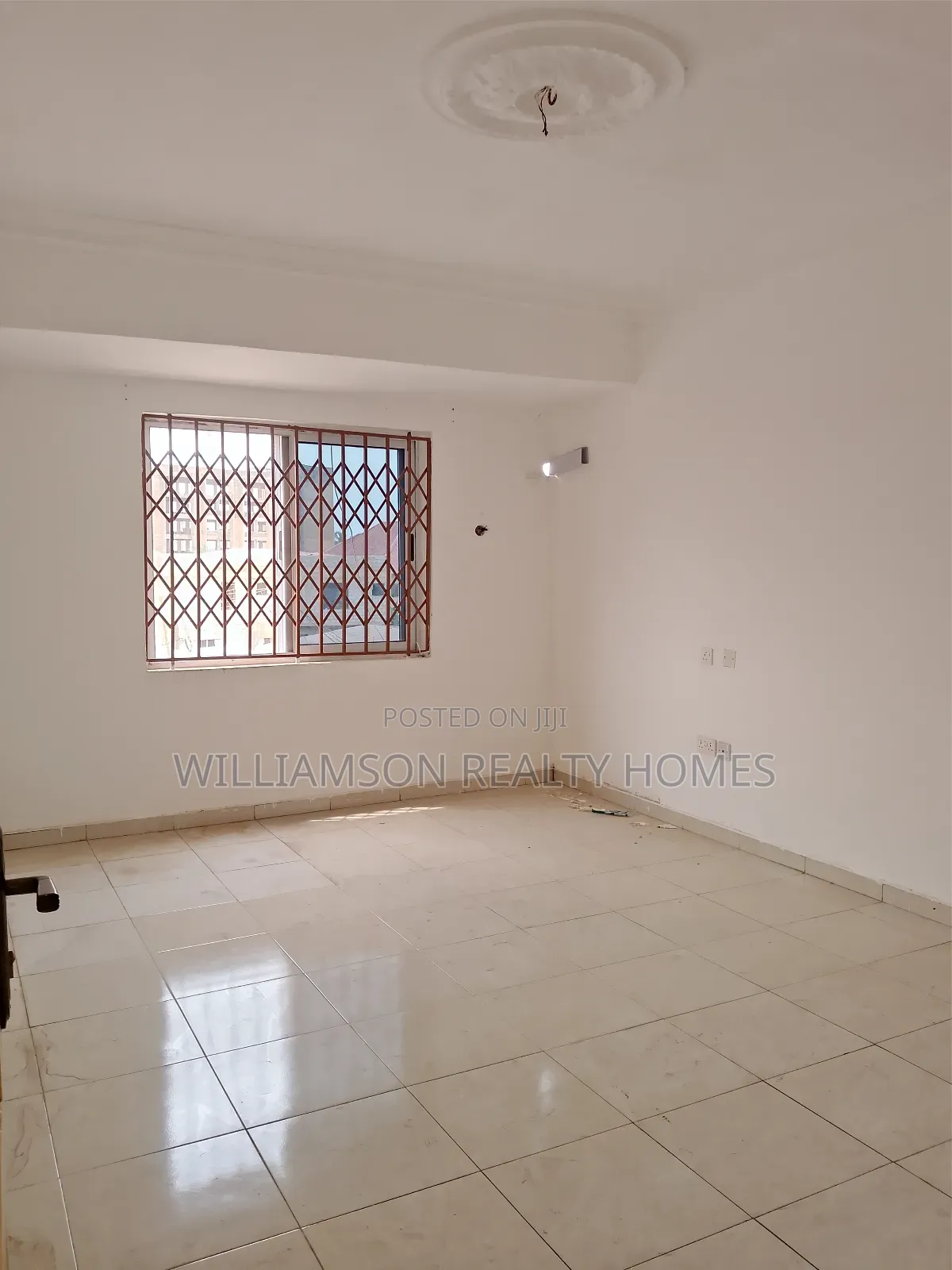 3bdrm Apartment in Community 18 Area, Spintex for rent