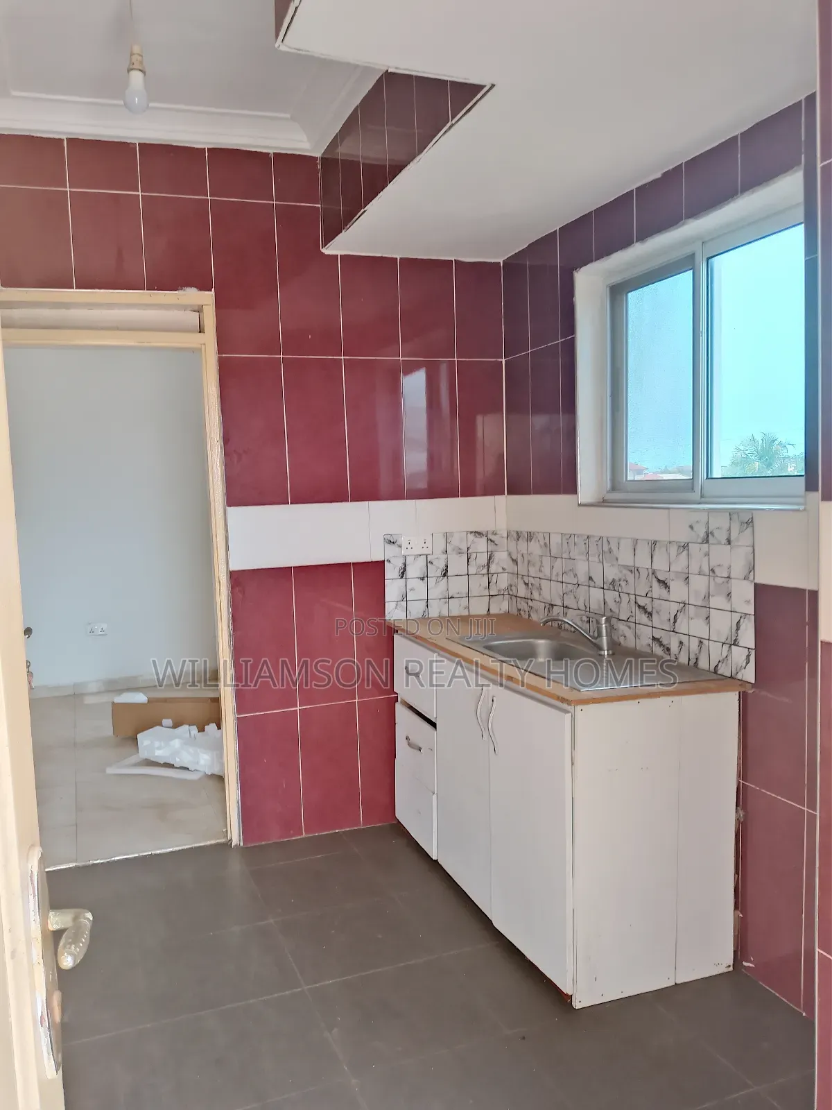 3bdrm Apartment in Community 18 Area, Spintex for rent