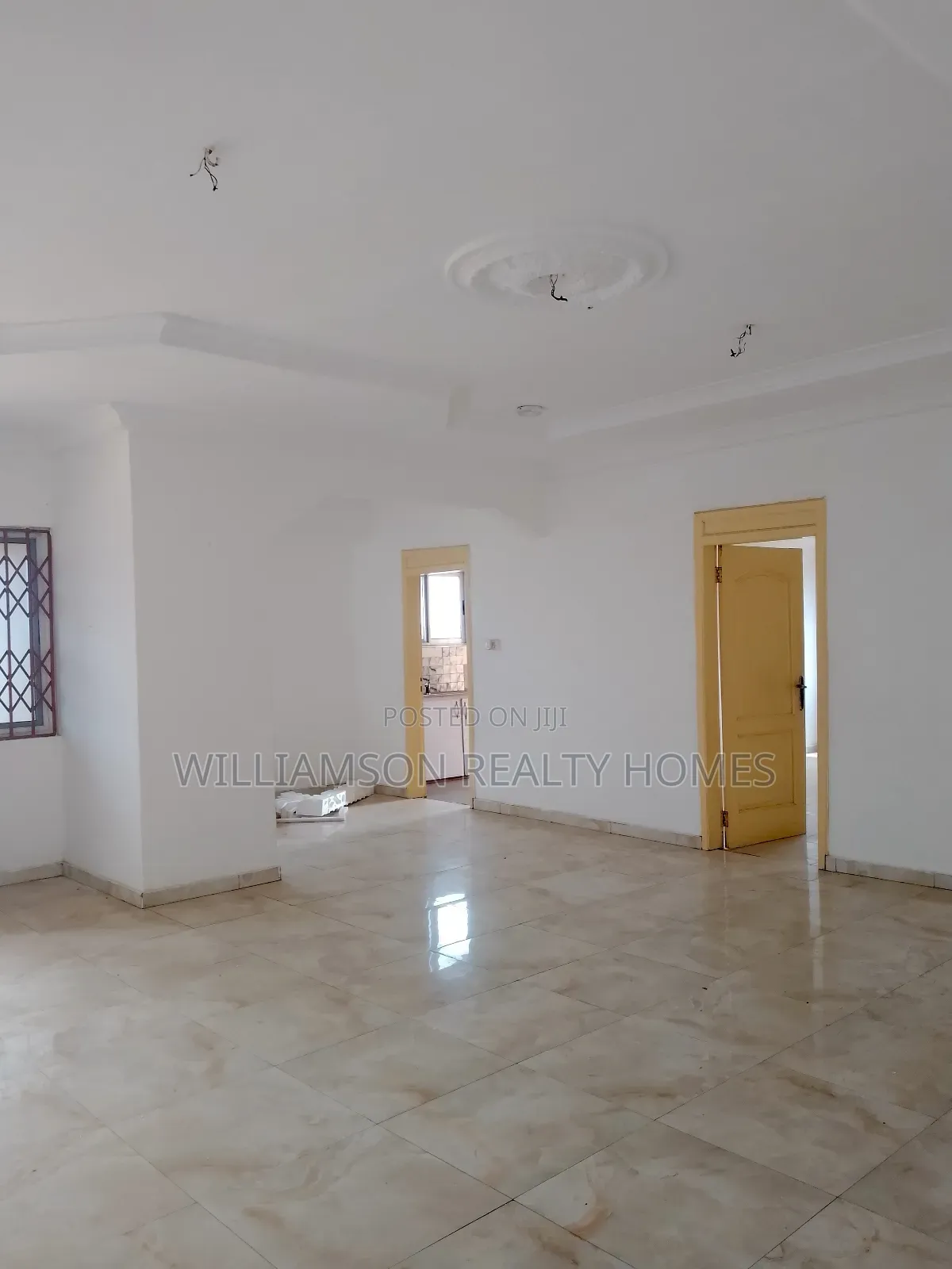 3bdrm Apartment in Community 18 Area, Spintex for rent