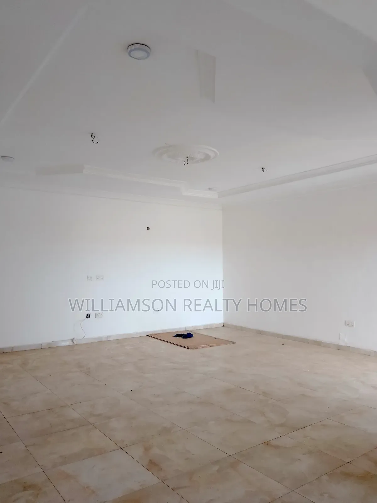 3bdrm Apartment in Community 18 Area, Spintex for rent