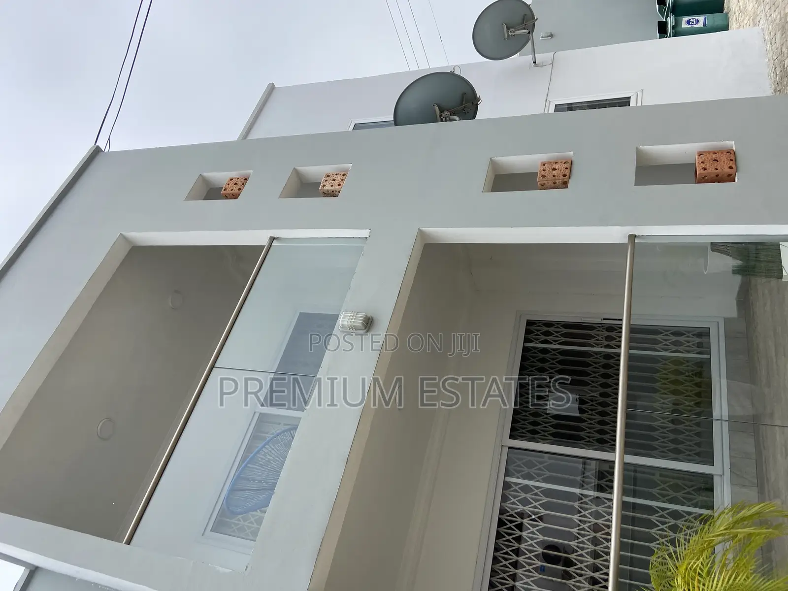 Furnished 3bdrm Apartment in East Legon for rent