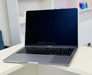 Laptop Apple MacBook Pro 2017 8GB Intel Core i5 SSD 256GB