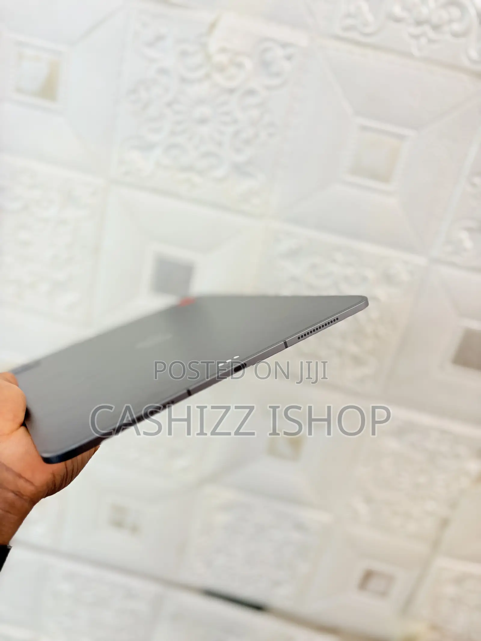 Apple iPad Pro 13 (2024) 256 GB Gray