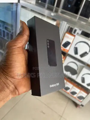 New Samsung Galaxy S23 128 GB Black