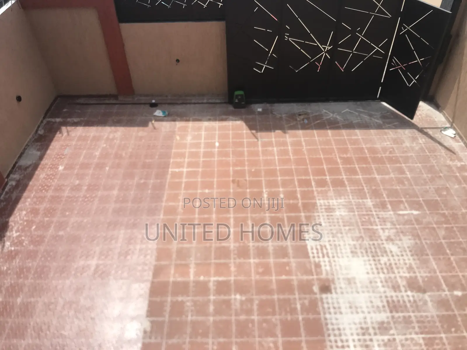 5bdrm House in Dansoman for sale