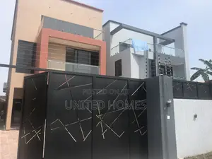 5bdrm House in Dansoman for sale