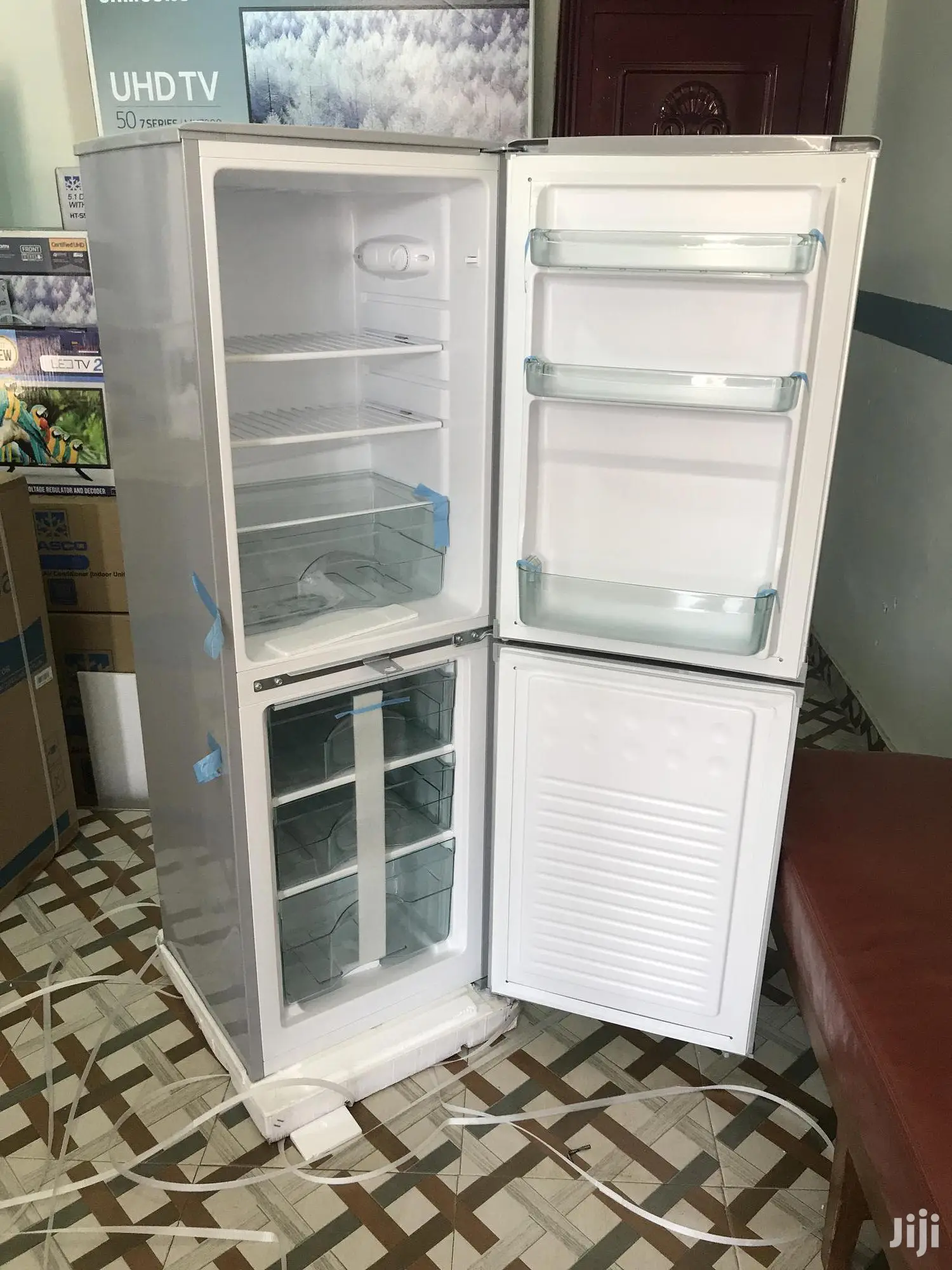 Brand New Nasco Fridge/Refrigerator