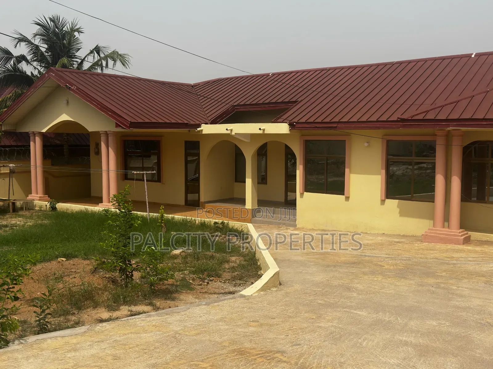 4bdrm House in Tech Oduom, Kumasi Metropolitan for sale