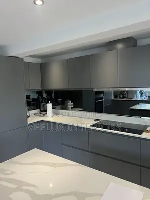 Matte Finish Kitchen Cabinets With 90cm Burner Microwave