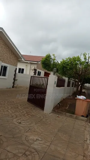 3bdrm House in Alorex Eng, Oyarifa for rent