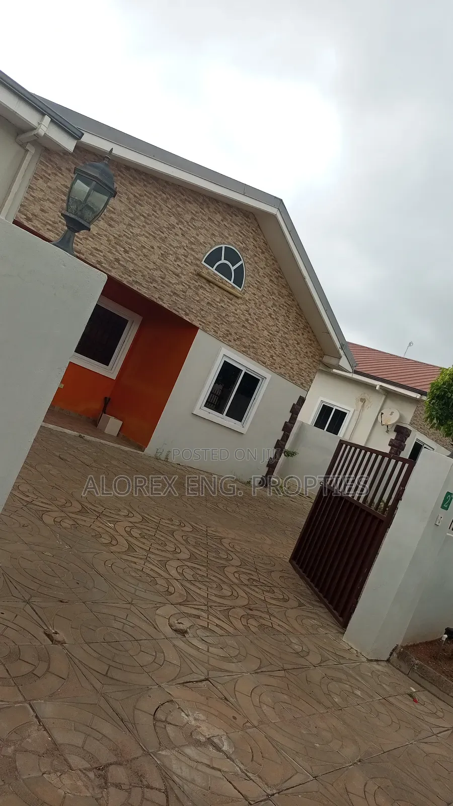 3bdrm House in Alorex Eng, Oyarifa for rent