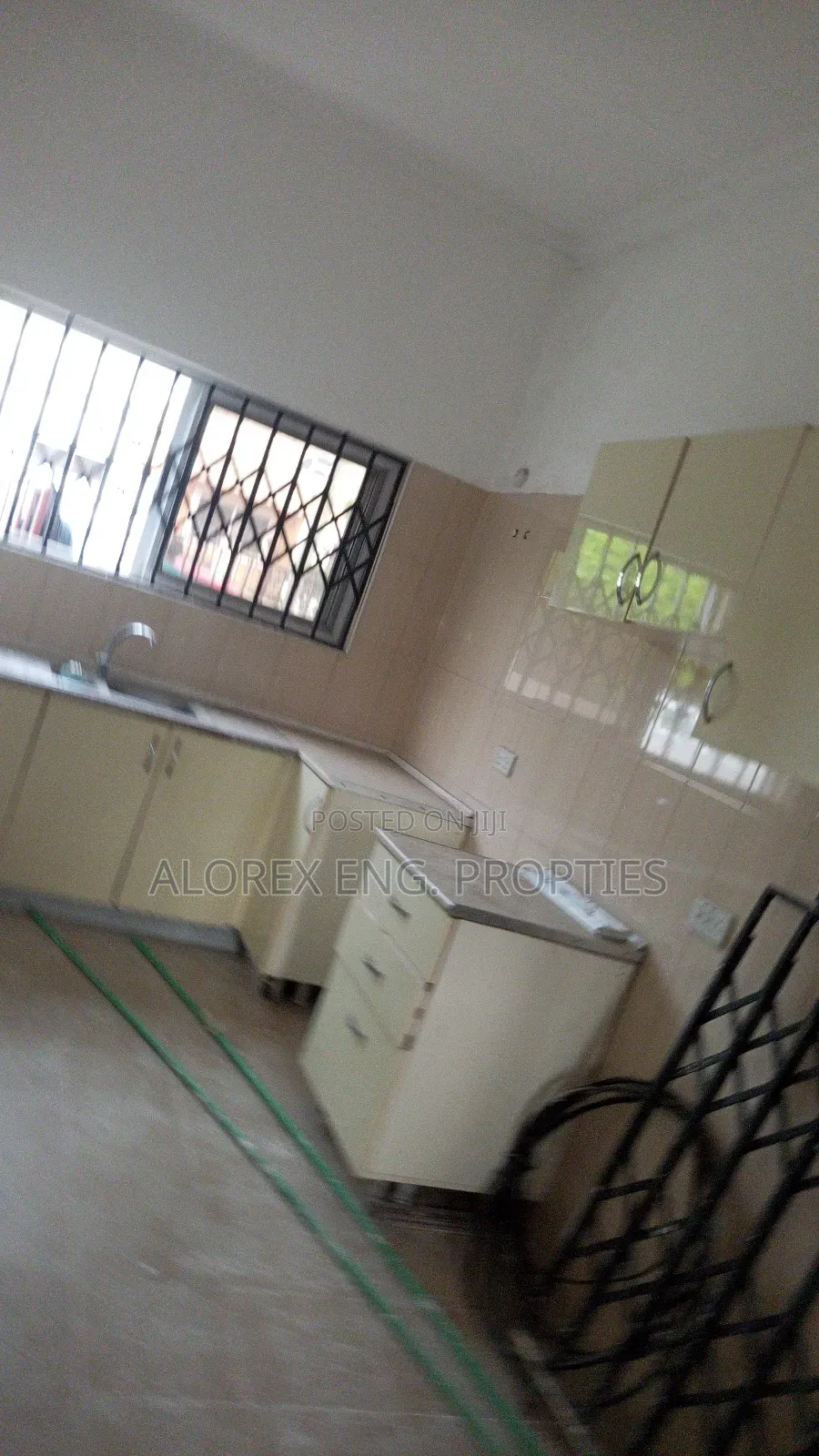 3bdrm House in Alorex Eng, Oyarifa for rent