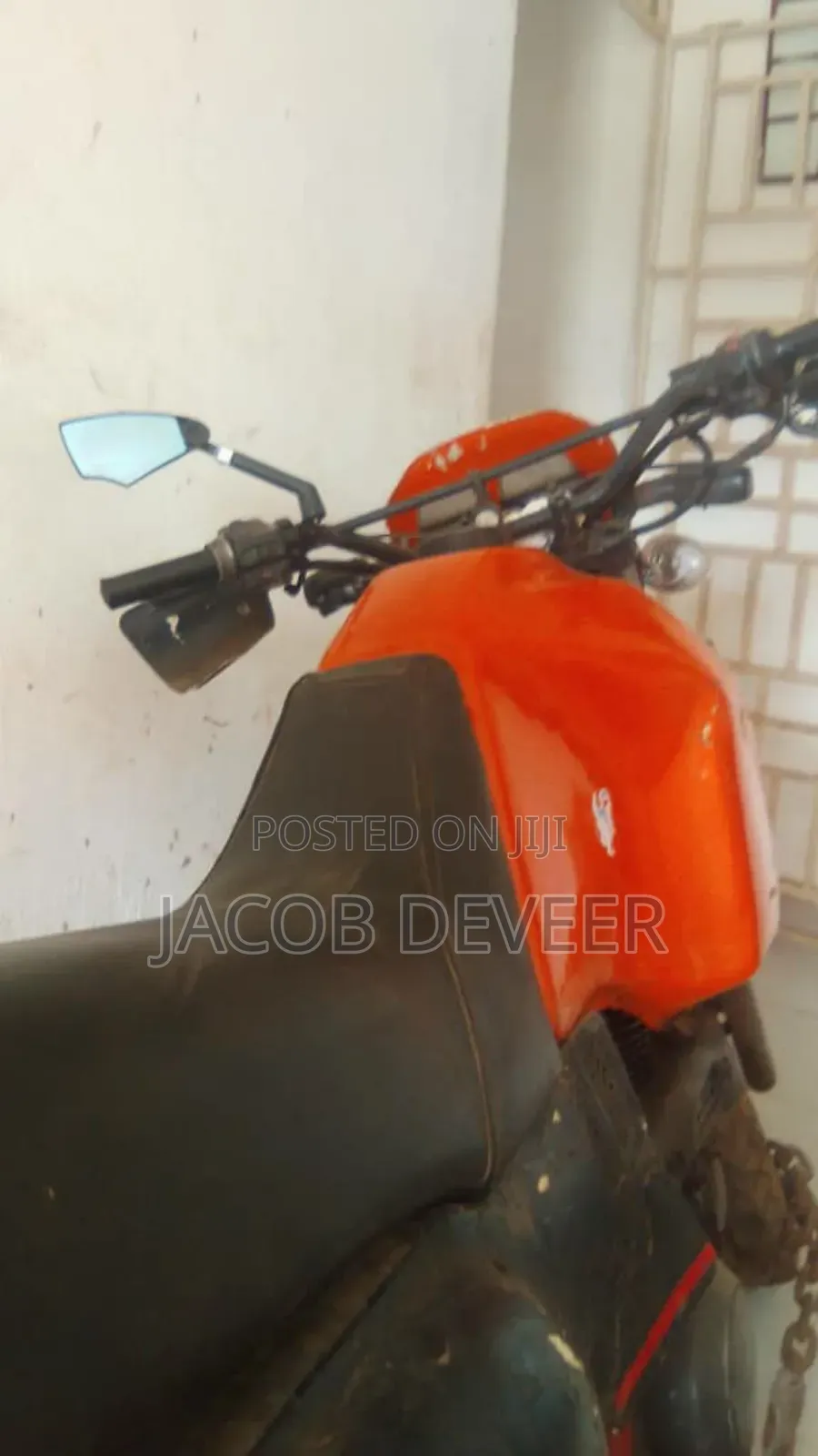 Yamaha 1985 Orange