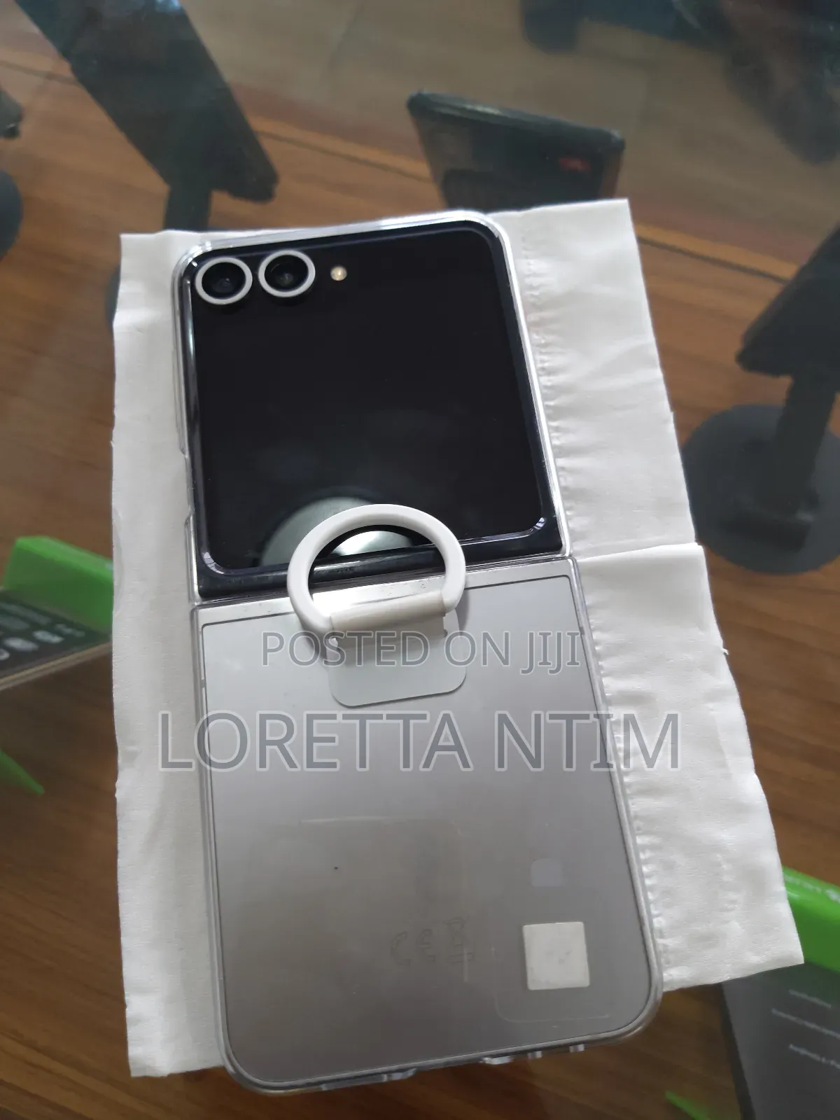 Samsung Galaxy Z Flip6 256 GB Silver