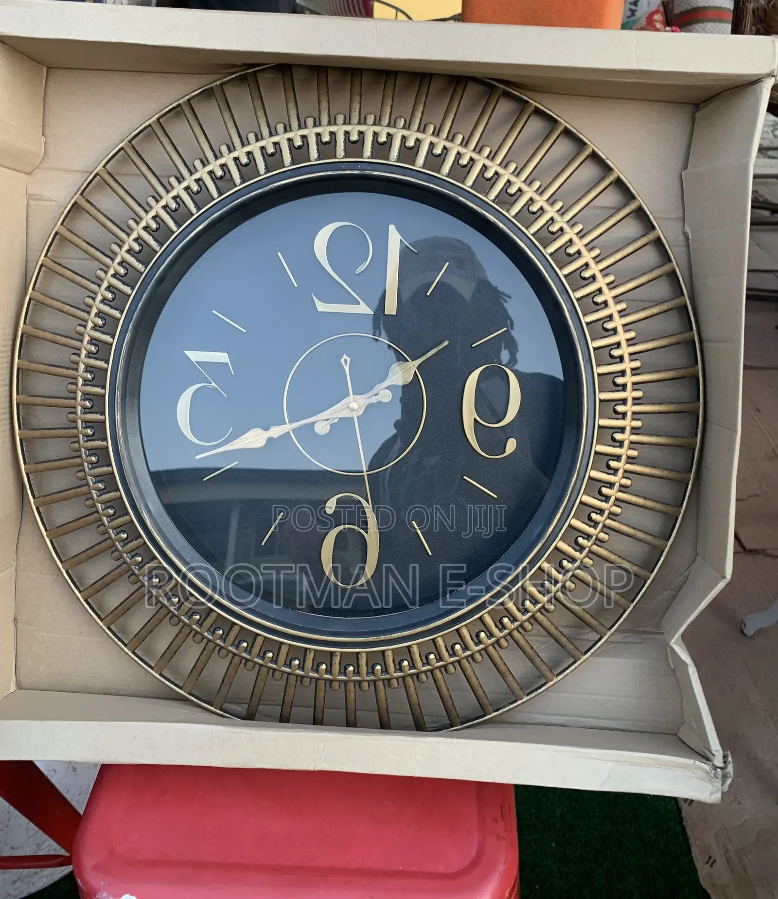 Large Antique Design Wall Clock