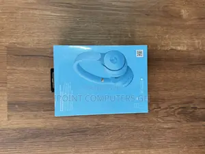 Beats Solo Pro