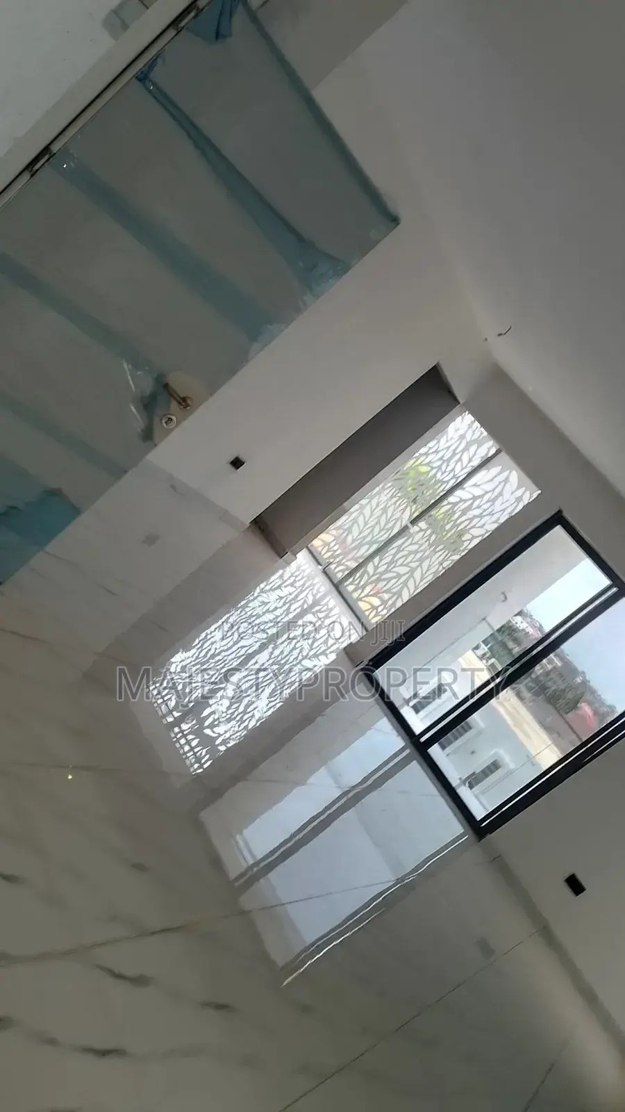 Newly Built 5bedrooms Self-Compound for Sale at Adiriganor