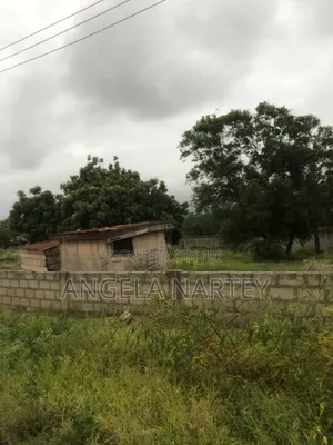 Two and Half Plots in Sakumono Estates
