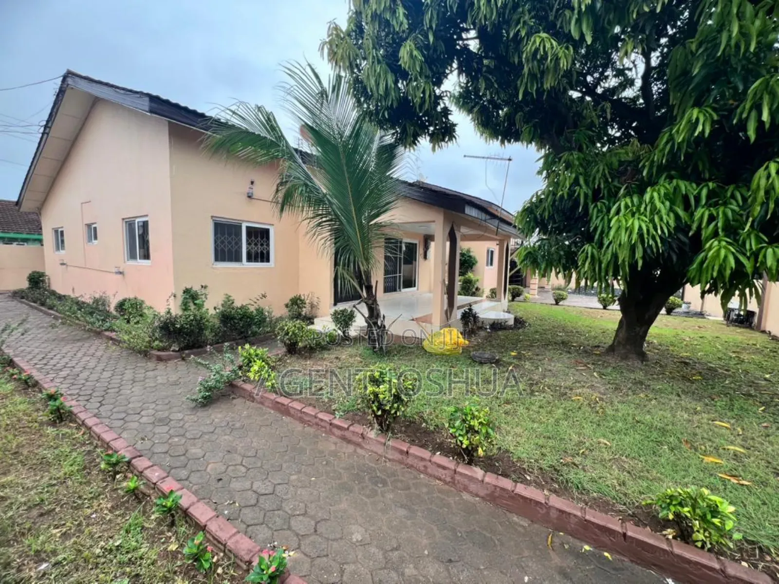 5bdrm House in Manet Court Estate, Spintex for rent