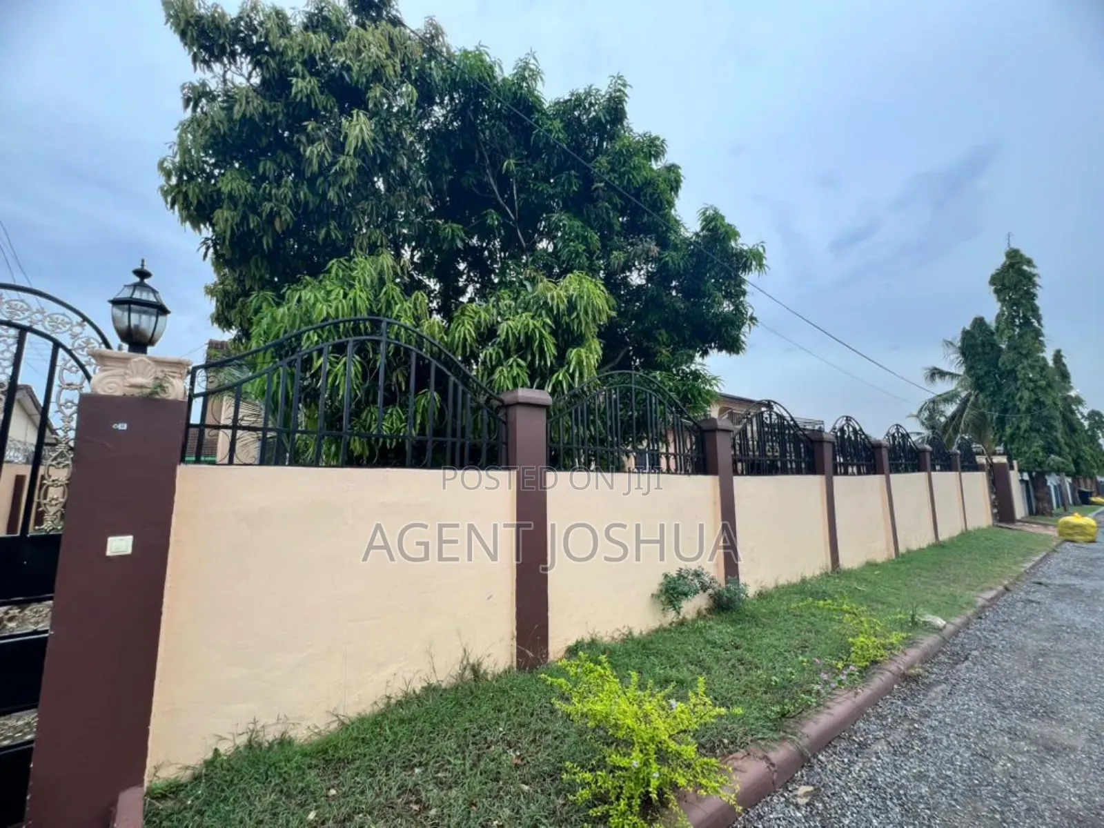 5bdrm House in Manet Court Estate, Spintex for rent