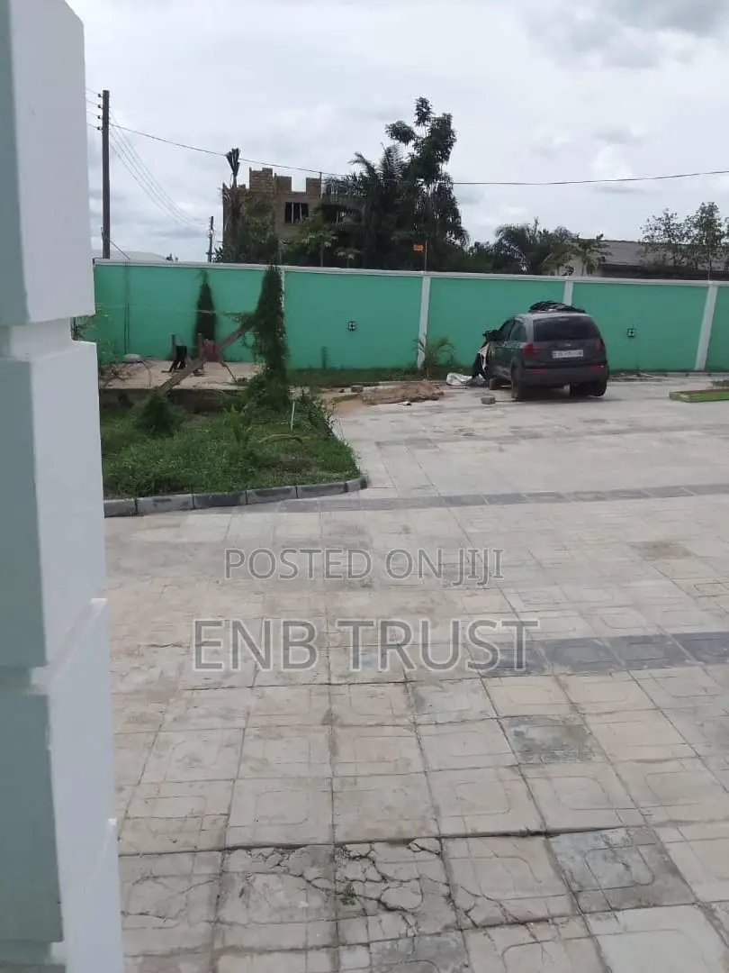 3bdrm House in Sarpeiman, Amasaman for sale