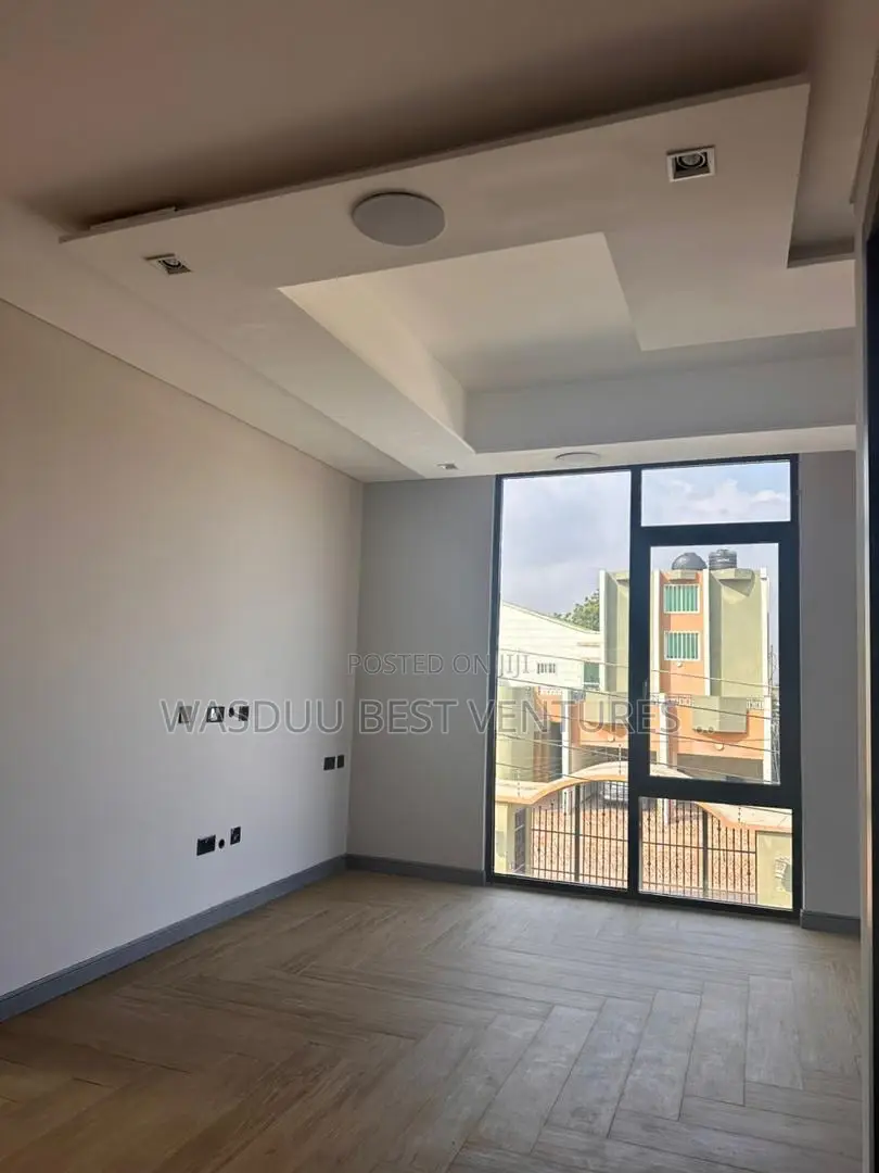 3bdrm House in Wasduu Propertys, Accra Metropolitan for sale