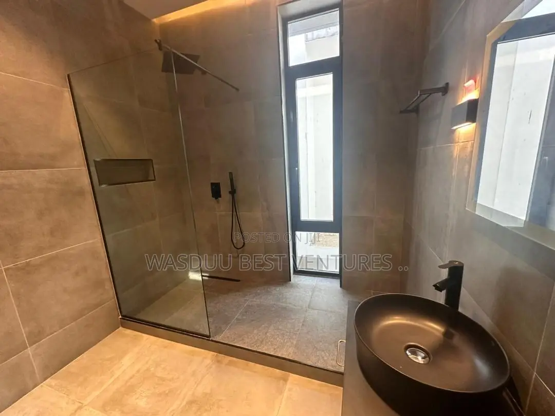 3bdrm House in Wasduu Propertys, Accra Metropolitan for sale