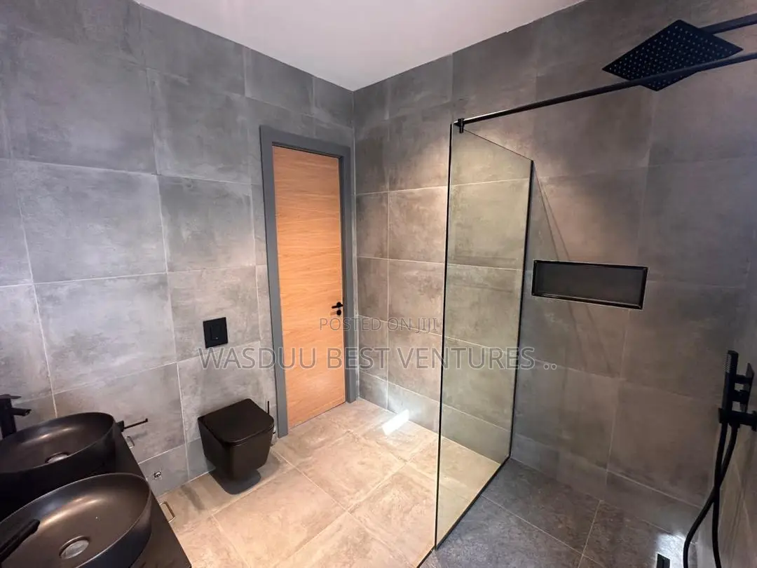 3bdrm House in Wasduu Propertys, Accra Metropolitan for sale