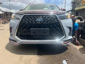 Toyota Highlander Spec Front Bumper