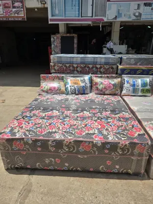 Queen Size Bed Is Nice and Quality