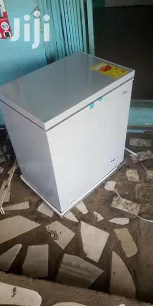 Midea 150litres Chest Freezer