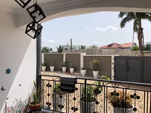 Furnished 2bdrm Apartment in Elaffhomesgh, Adjiriganor for rent